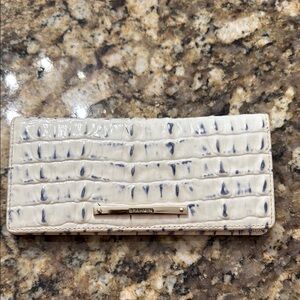 Brahmin White Wallet Elegant and Durable